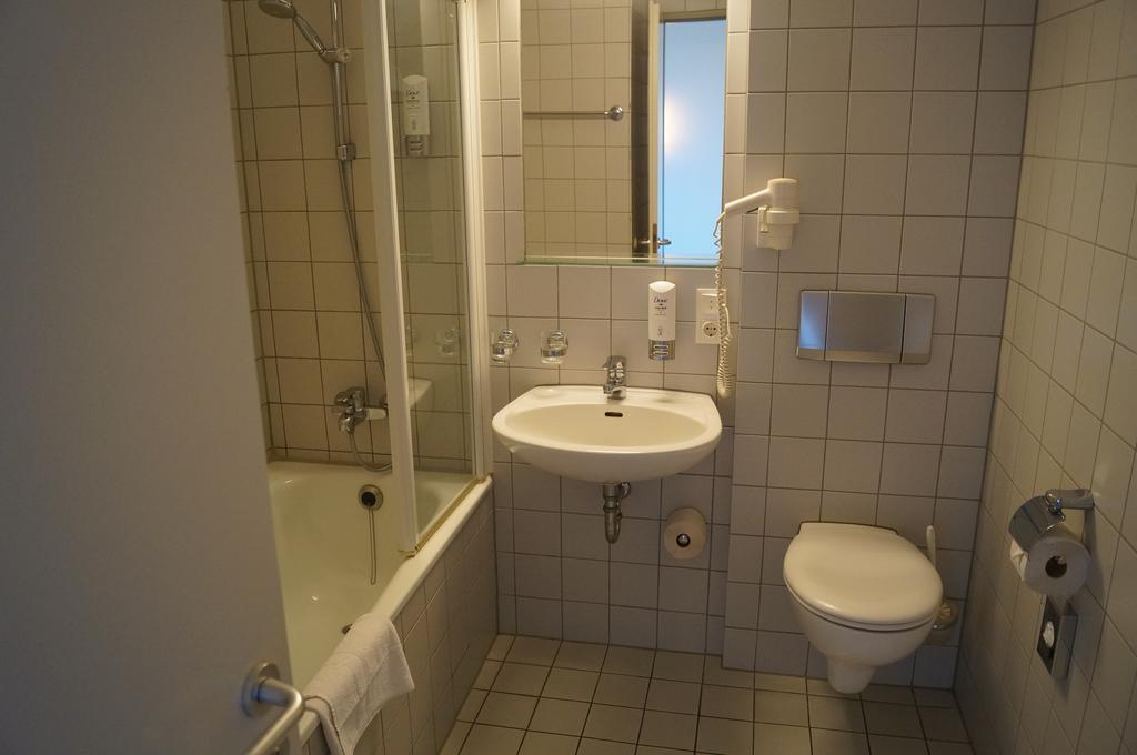 H24 Hoteltow Quarto foto